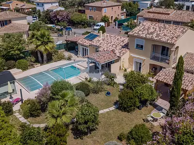Maison, 137 m²