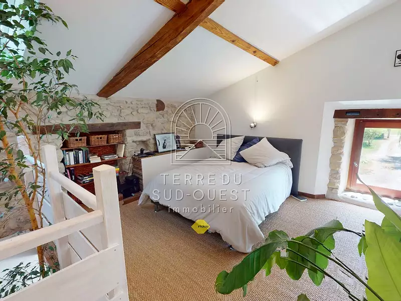Maison, 319 m²