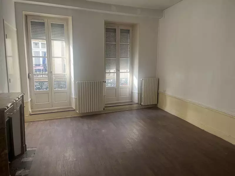 Immeuble, 300 m²