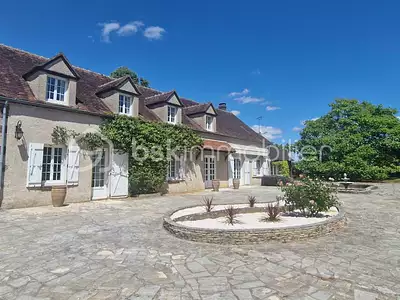 Maison, 370 m²