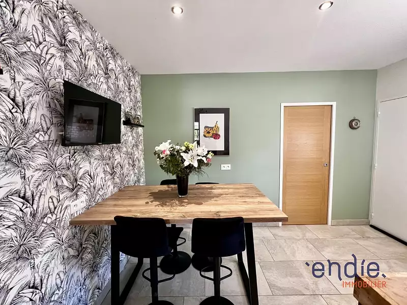 Maison, 185 m²