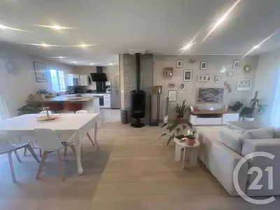 Maison, 83 m²