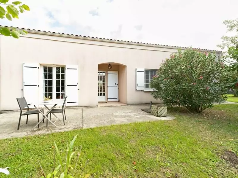 Maison, 117 m²