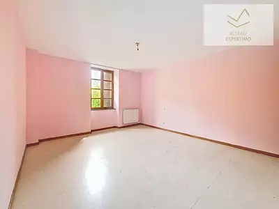 Immeuble, 277 m²