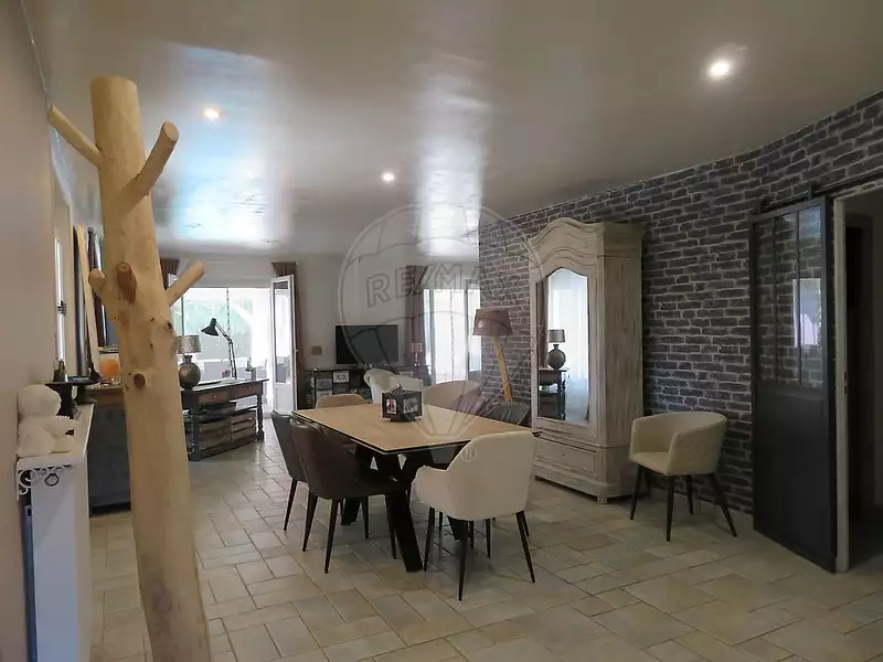 Maison, 180 m²