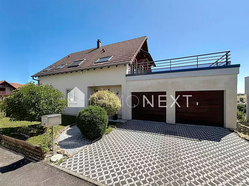 Maison, 222 m²