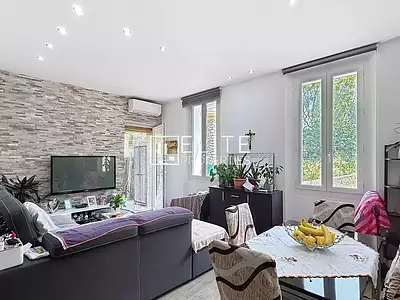 Maison, 92 m²