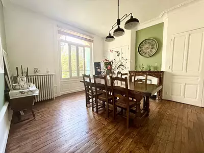 Maison, 220 m²