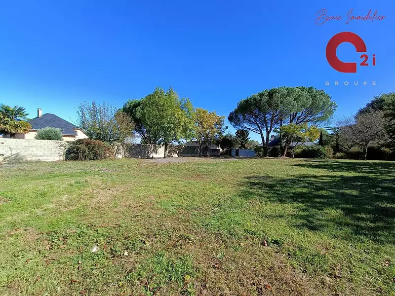 Terrain, 2 258 m²