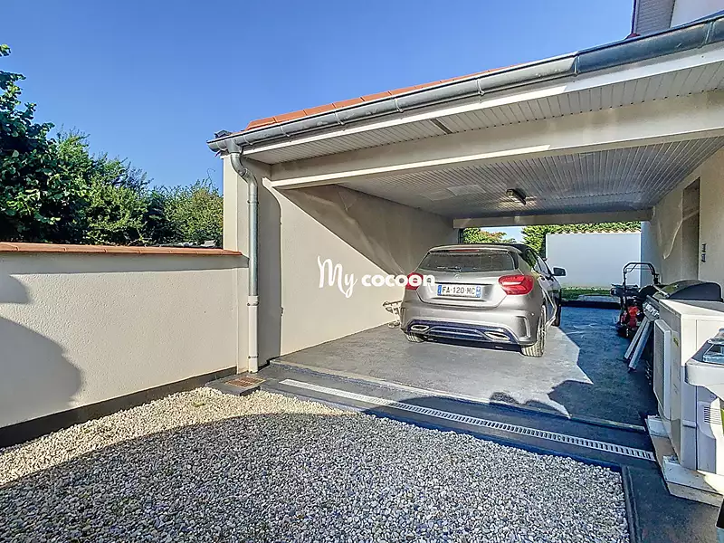 Maison, 180 m²
