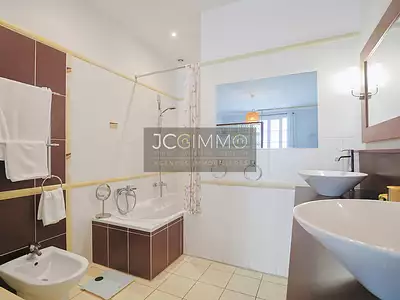 Appartement, 158 m²