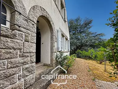 Maison, 177 m²