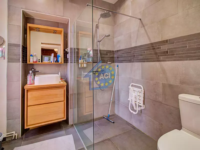 Appartement, 342,05 m²