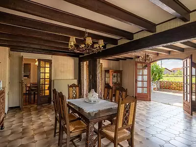 Maison, 166 m²