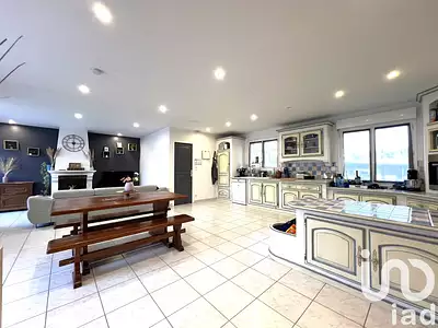 Maison, 102 m²