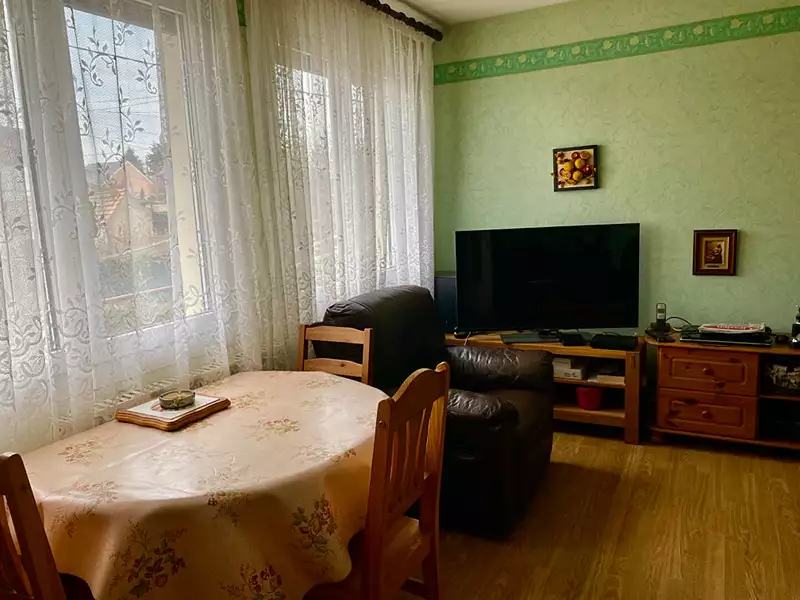 Maison, 92 m²