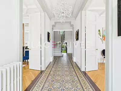 Maison, 385 m²