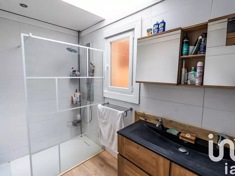 Maison, 180 m²