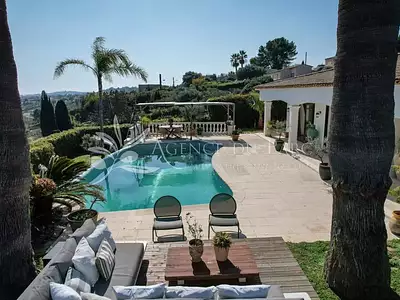 Maison, 250 m²
