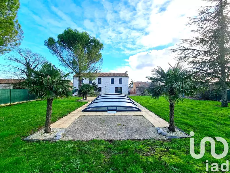 Maison, 212 m²