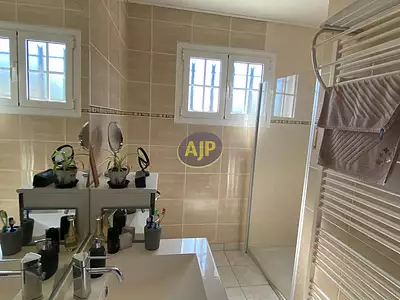 Maison, 112 m²
