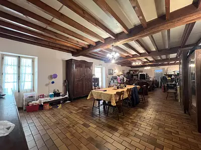 Maison, 390 m²