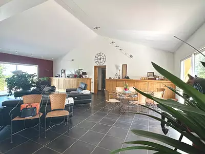 Maison, 291 m²
