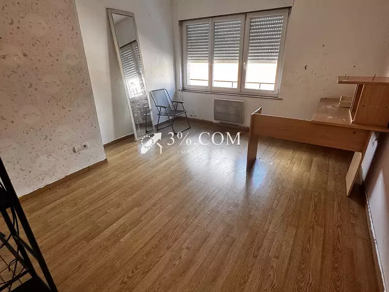 Immeuble, 220 m²