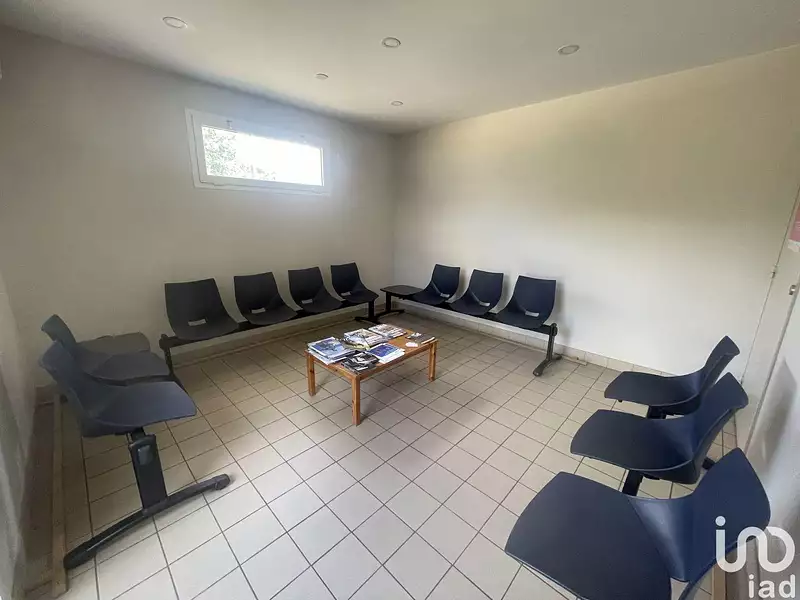 Divers, 30 m²