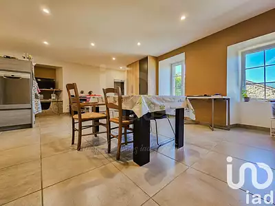Maison, 83 m²