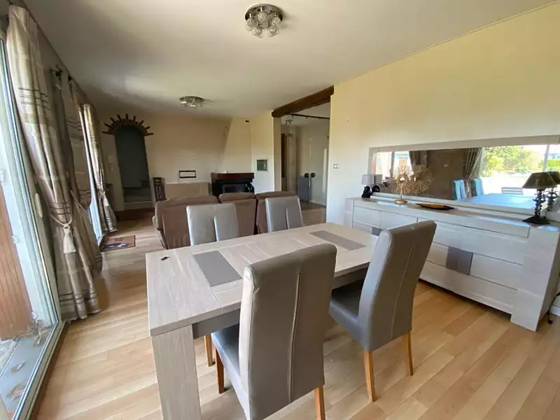Maison, 153 m²