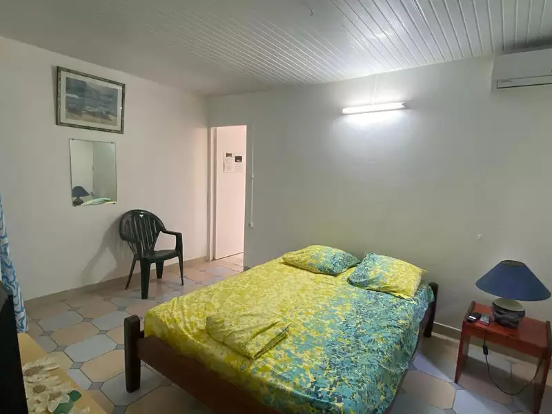 Immeuble, 648 m²