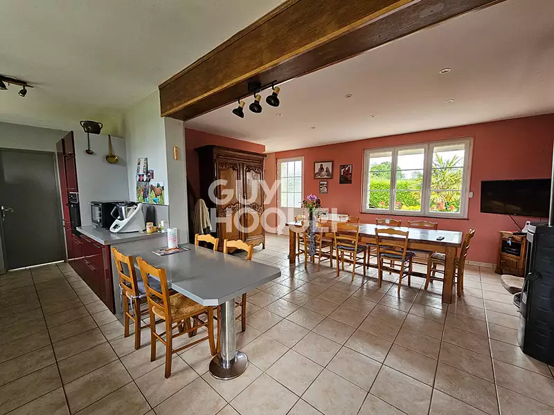 Maison, 144 m²