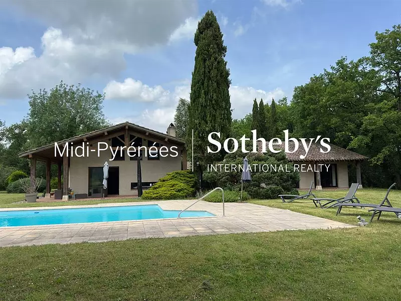 Maison, 273 m²
