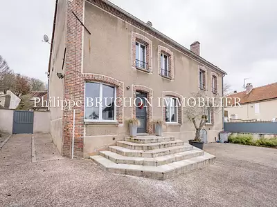 Maison, 315 m²