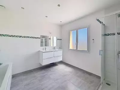 Maison, 187 m²