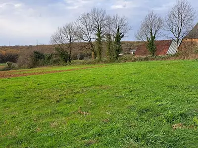 Terrain, 15 835 m²