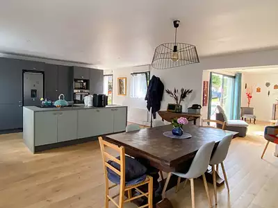 Maison, 159 m²