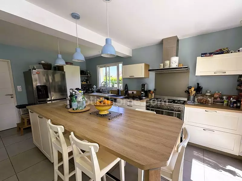 Maison, 206 m²