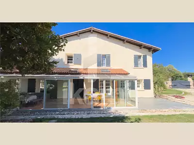 Maison, 180 m²