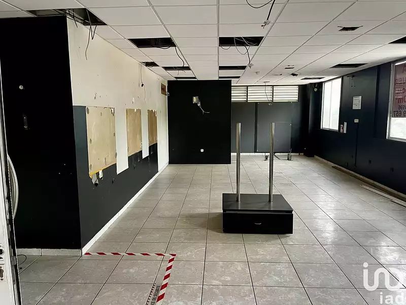 Divers, 60 m²