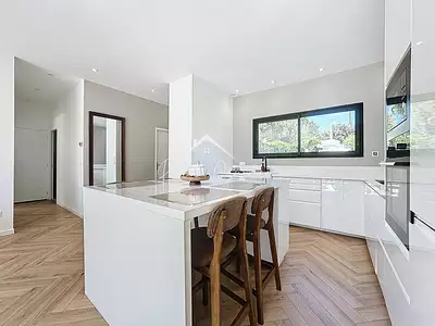 Maison, 99 m²
