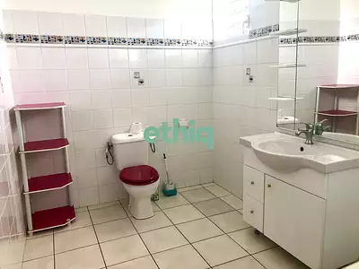 Maison, 195 m²