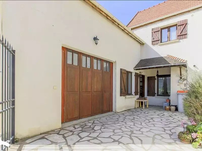 Maison, 140 m²