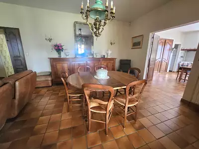 Maison, 230 m²