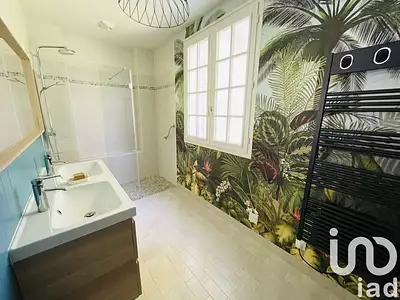 Maison, 216 m²