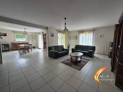 Maison, 169 m²