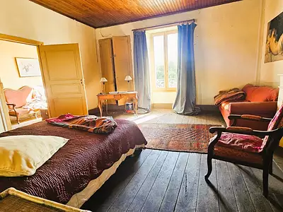 Maison, 240 m²