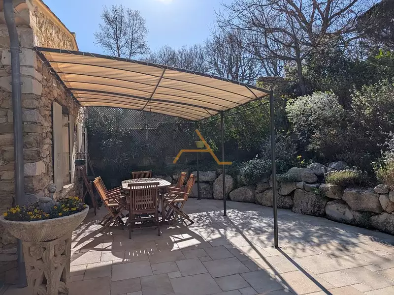 Maison, 176,58 m²