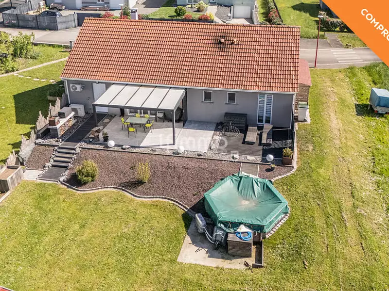 Maison, 98 m²
